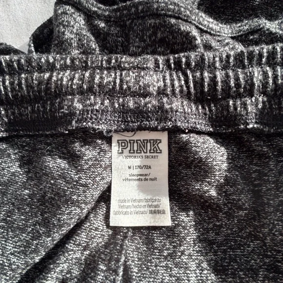 PINK Heathered Black Lounge Sleep Short Rainbow FaLaLa Size M - Picture 6 of 6